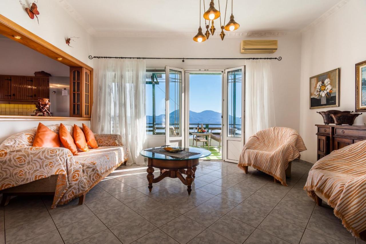Melisses Sea View House Villa Plaka  Bagian luar foto